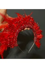 Kırmızı Tüylü Kına Tacı Kırmızı Tüylü Kına Tacı